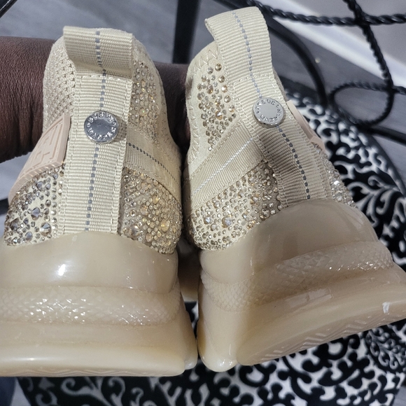 Steve Madden Tennis shoes - Picture 2 of 8